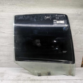 Стекло двери заднее правое Renault Symbol I Стекло двери заднее правое Renault Symbol I