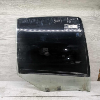 Стекло двери заднее правое Renault Symbol I