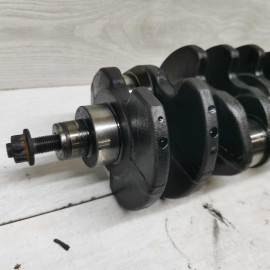 Коленвал Volkswagen Passat B3, Volkswagen Passat B5, Audi A4 B5, Audi A6 C5, Audi 100 C4, Audi 80 B4, Audi A6 C4 Коленвал Volkswagen Passat B3, Volkswagen Passat B5, Audi A4 B5, Audi A6 C5, Audi 100 C4, Audi 80 B4, Audi A6 C4