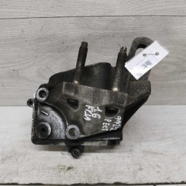 Кронштейн двигателя правый Ford Fusion, Ford Fiesta, Ford Focus II, Ford c-max