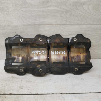 Маслоотражатель двигателя Ford Fusion, Ford Fiesta, Ford Focus II, Ford c-max