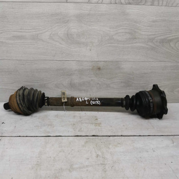Полуось левая привод вал шрус Audi 80 B4
