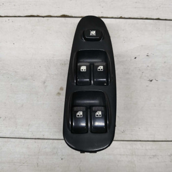 Блок управления стеклоподъёмника Kia Spectra II, Kia Shuma II