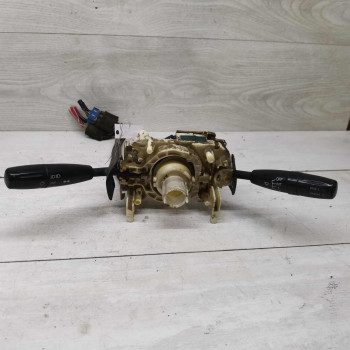 Подрулевой переключатель в сборе Kia Spectra II Подрулевой переключатель в сборе Kia Spectra II