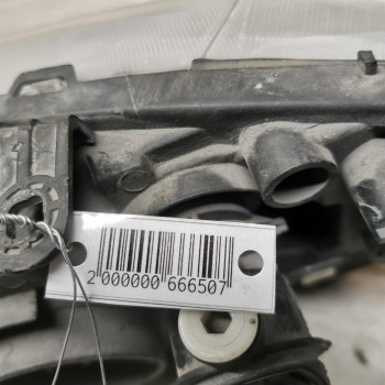 Фара передняя правая Renault logan I Фара передняя правая Renault logan I