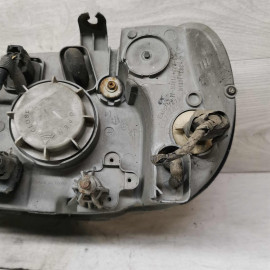 Фара передняя правая Kia Carnival I рестайлинг