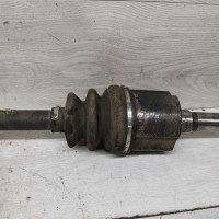 Полуось левая привод вал шрус Kia Carnival I рестайлинг