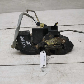 Замок двери передний правый Kia Spectra II 