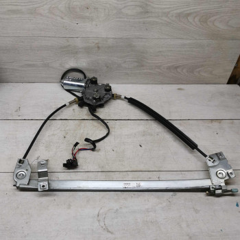 Стеклоподъёмник электрический передний правый Audi 100 C3 Стеклоподъёмник электрический передний правый Audi 100 C3