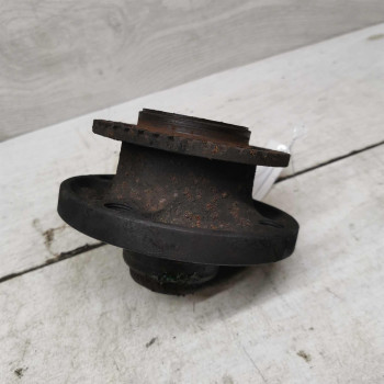 Ступица задняя Audi 100 C3