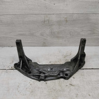 Кронштейны Audi 100 C4, Audi 100 C3 Кронштейны Audi 100 C4, Audi 100 C3