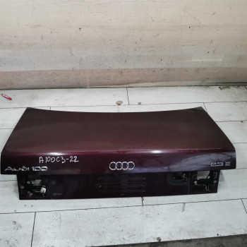 Крышка багажника Audi 100 C3 Крышка багажника Audi 100 C3