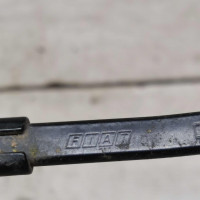 Поводок стеклоочистителя правый Fiat Albea I