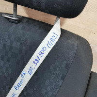 Сиденье переднее правое Toyota Avensis Verso I дорестайлинг