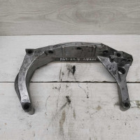 Кронштейны Audi 80 B4