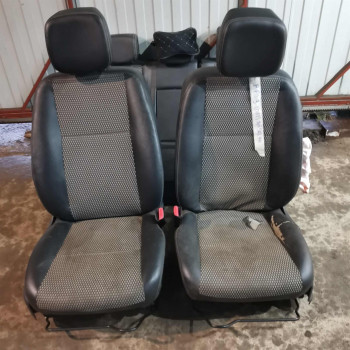 Сиденье Renault Fluence I