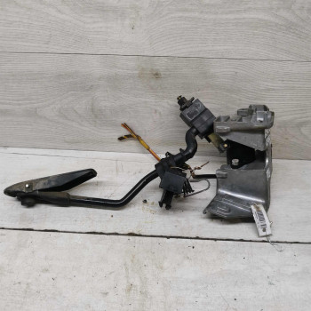 Педаль газа Audi 80 B4 Педаль газа Audi 80 B4