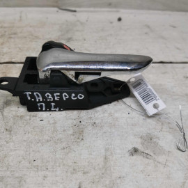 Ручка двери внутренняя Toyota Avensis Verso I дорестайлинг Ручка двери внутренняя Toyota Avensis Verso I дорестайлинг