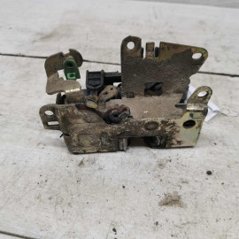 Замок двери передний левый Renault Symbol I