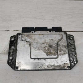 Блок управления двигателем  Renault Fluence I