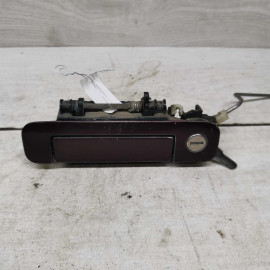 Ручка двери наружная передняя левая Audi 100 C3 Ручка двери наружная передняя левая Audi 100 C3