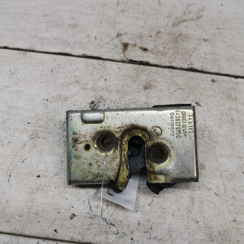 Замок двери передний левый Audi 100 C3 