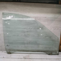 Стекло двери переднее правое Kia Carnival I рестайлинг Стекло двери переднее правое Kia Carnival I рестайлинг