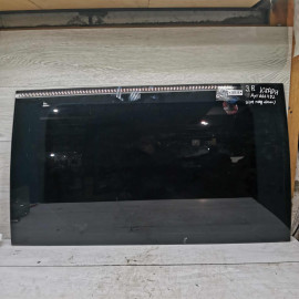 Стекло двери заднее правое Kia Carnival I рестайлинг Стекло двери заднее правое Kia Carnival I рестайлинг