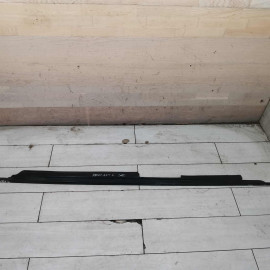 Накладка на порог наружная левая Audi 80 B4