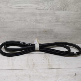 Уплотнитель двери передней левой Renault Fluence I Уплотнитель двери передней левой Renault Fluence I