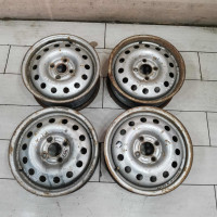 Диск колёсный r15 Audi 80 B4, Audi 100 c3 Диск колёсный r15 Audi 80 B4, Audi 100 c3