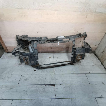 Передняя панель телевизор Volkswagen Sharan рестайлинг Передняя панель телевизор Volkswagen Sharan рестайлинг