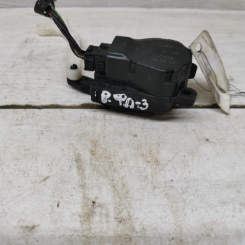 Моторчик заслонки печки сервопривод Renault Fluence I