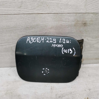 Лючок бензобака универсал Audi 80 B41.9tdi 1Z МКПП Audi 80 B4 1994гв б/у