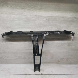 Передняя панель телевизор средняя часть Audi 80 B4