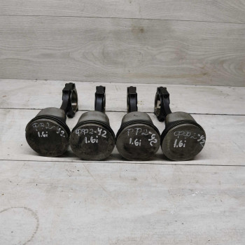 Поршень и шатун Ford Focus 2, Ford c-max 1.6i FYJA