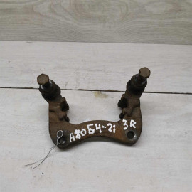 Скоба суппорта задняя Audi 80 B4 Скоба суппорта задняя Audi 80 B4