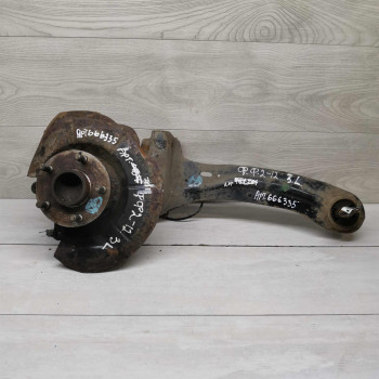 Цапфа задняя левая рычаг ступица Ford Focus 2 