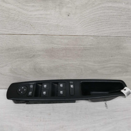 Блок управления стеклоподъёмниками Renault Fluence I