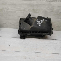 Корпус воздушного фильтра 1.6 aen Audi a3 8l Корпус воздушного фильтра 1.6 aen Audi a3 8l