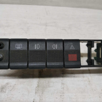 Кнопки управления Audi 100 C4