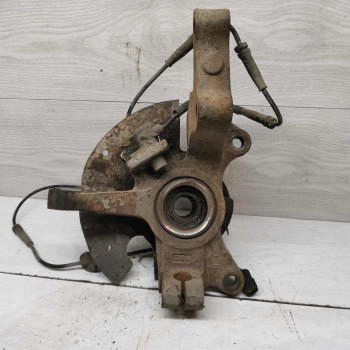 Передний левый поворотный кулак Kia Carnival I рестайлинг