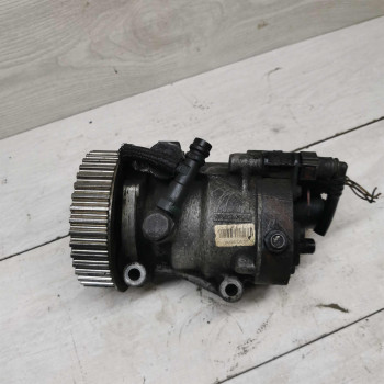 Насос топливный Renault Megane II