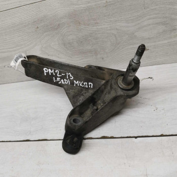 Кронштейн МКПП верхний Renault Megane II рестайлинг Кронштейн МКПП верхний Renault Megane II рестайлинг