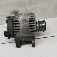 Генератор Renault Megane II рестайлинг, дефект задней крышки генератора Генератор Renault Megane II рестайлинг, дефект задней крышки генератора