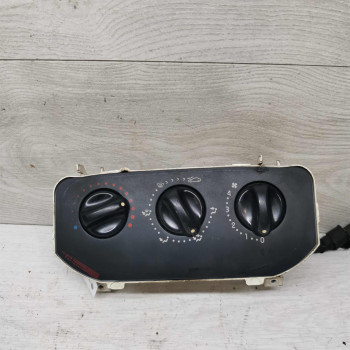 Блок управления печкой Renault Symbol I Блок управления печкой Renault Symbol I