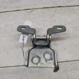 Петля двери передняя правая верхняя Renault logan I, lada largus, Renault dacia Петля двери передняя правая верхняя Renault logan I, lada largus, Renault dacia