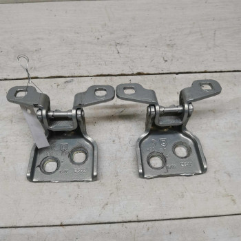 Петля двери задняя Renault logan I, lada largus, Renault dacia Петля двери задняя Renault logan I, lada largus, Renault dacia