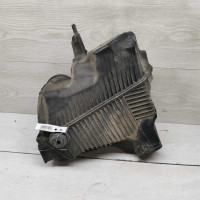 Корпус воздушного фильтра Renault Megane II