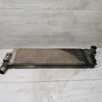 Радиатор интеркулера Renault Megane II Радиатор интеркулера Renault Megane II